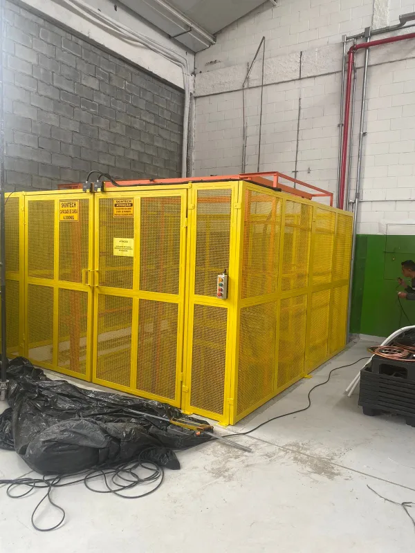 Elevador de Carga Skintech - Eficiência e Segurança